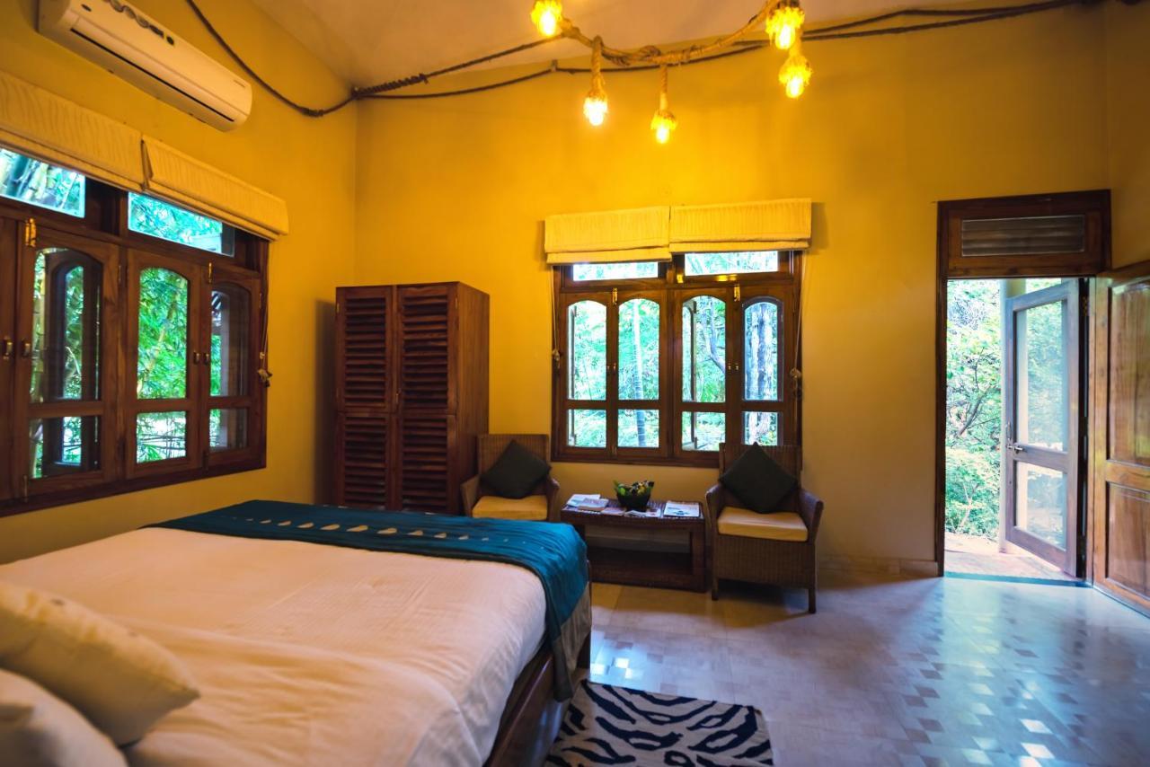 Pench Jungle Camp Hotel Khawasa Exterior photo
