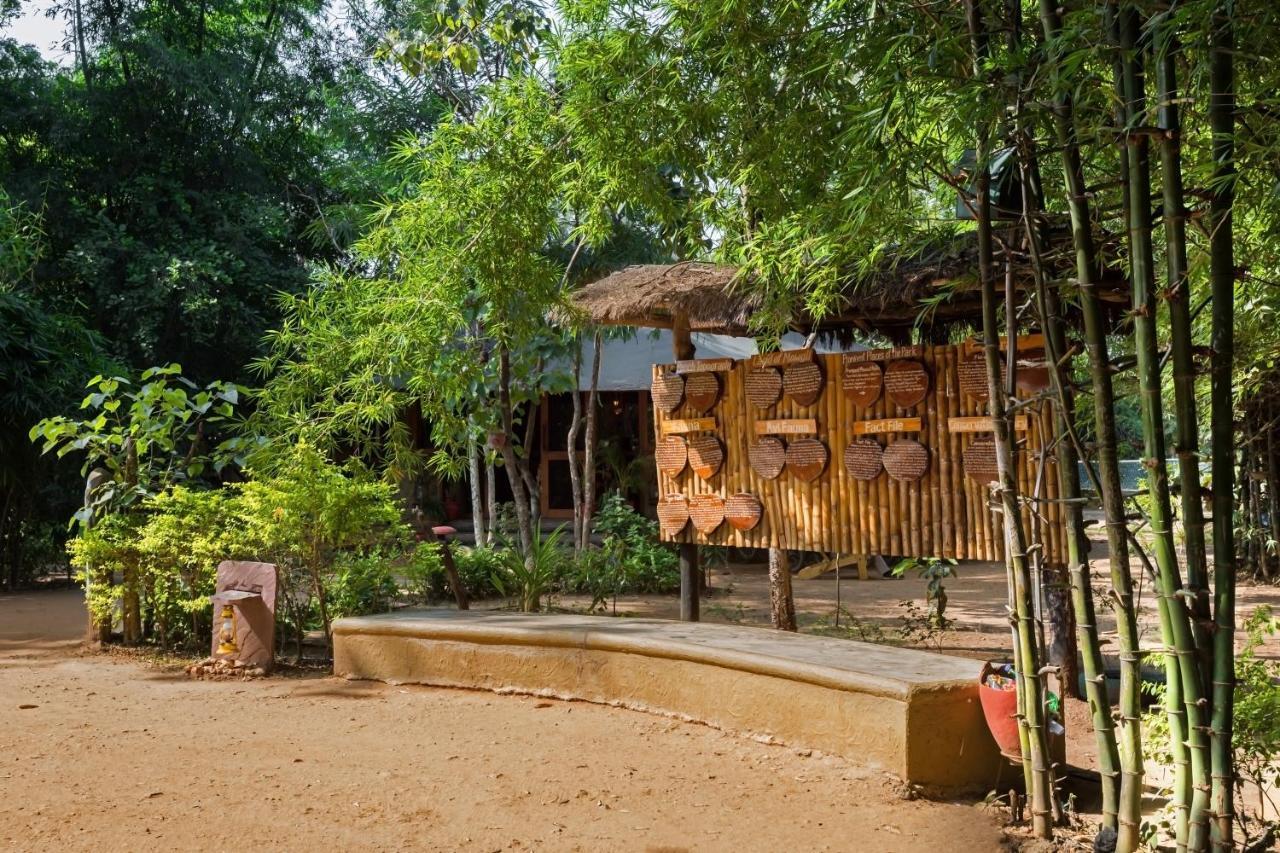 Pench Jungle Camp Hotel Khawasa Exterior photo